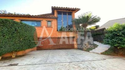 Casa, 3 quartos, 553 m² - Foto 1
