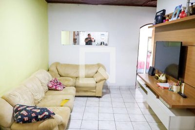 Casa, 5 quartos, 168 m² - Foto 1