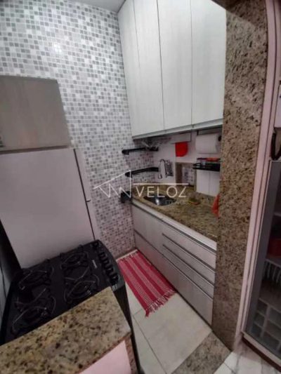 Apartamento, 1 quarto, 32 m² - Foto 2