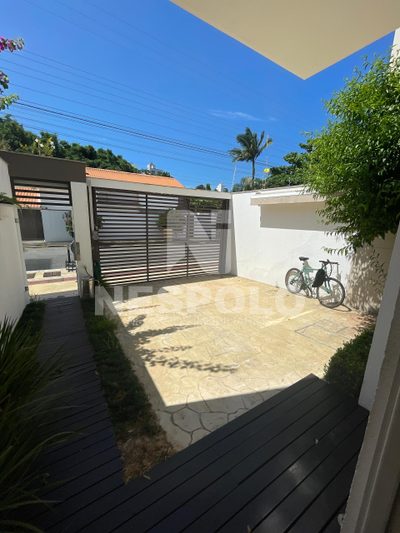 Casa, 3 quartos, 198 m² - Foto 1