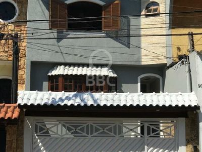 Sobrado, 3 quartos, 217 m² - Foto 1
