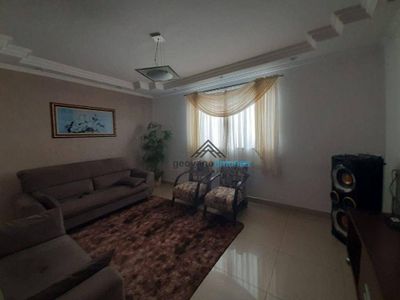 Casa, 3 quartos, 177 m² - Foto 2