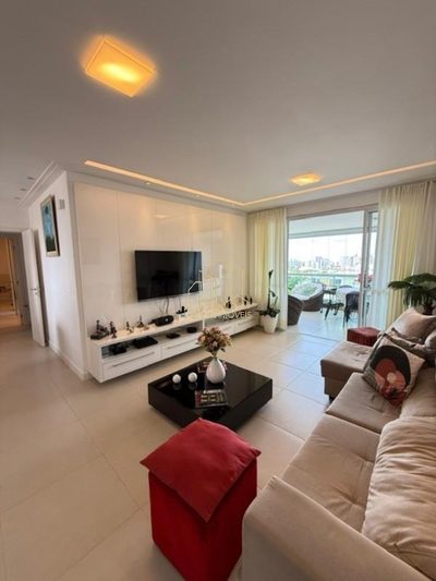 Apartamento, 3 quartos, 153 m² - Foto 1