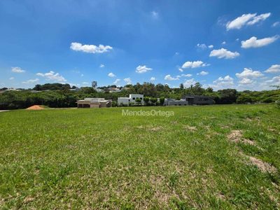Loteamento e Condomínio, 1000 m² - Foto 1