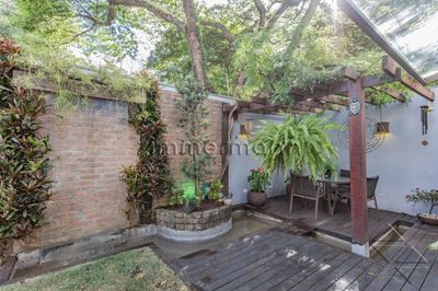Casa, 3 quartos, 380 m² - Foto 1