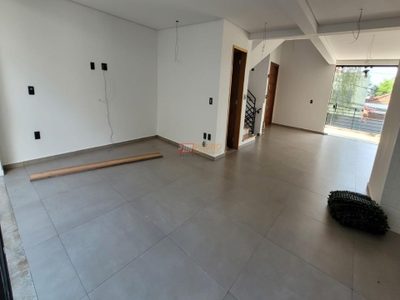 Sobrado, 3 quartos, 220 m² - Foto 2