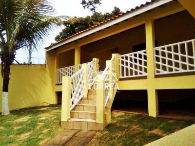 Casa, 3 quartos, 220 m² - Foto 1