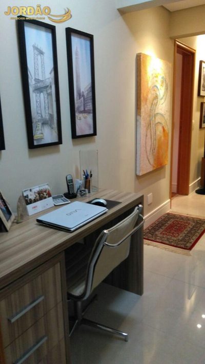 Apartamento, 3 quartos, 139 m² - Foto 2