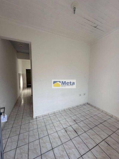 Casa, 1 quarto, 30 m² - Foto 2