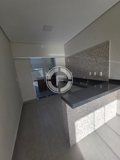Casa, 1 quarto, 100 m² - Foto 1