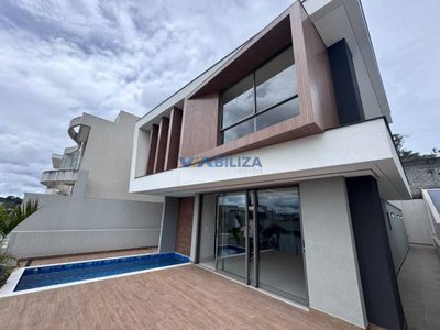 Sobrado, 4 quartos, 355 m² - Foto 2
