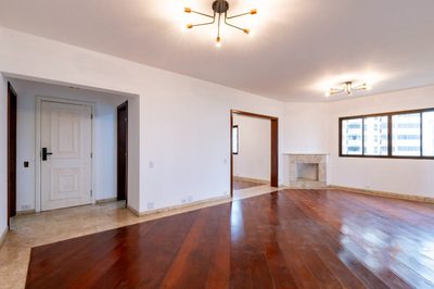 Apartamento, 4 quartos, 236 m² - Foto 4