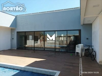 Casa, 4 quartos, 270 m² - Foto 4