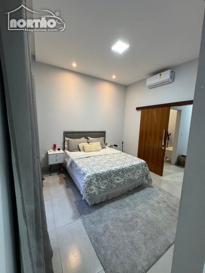 Casa, 4 quartos, 144 m² - Foto 2