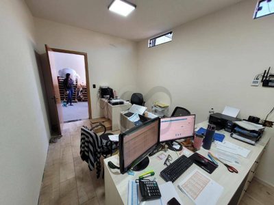 Depósito-Galpão, 202 m² - Foto 5