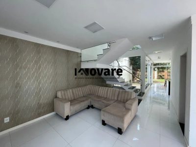 Casa, 3 quartos, 280 m² - Foto 1