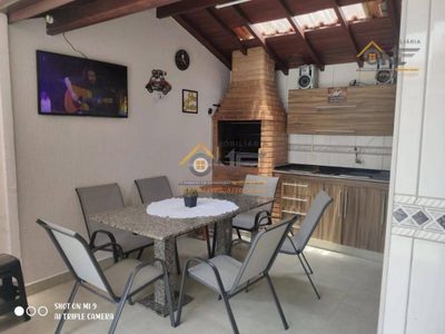 Casa, 3 quartos, 220 m² - Foto 1