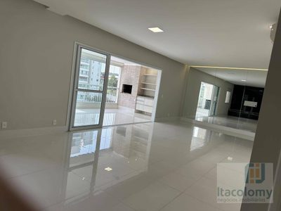 Apartamento, 3 quartos, 158 m² - Foto 1