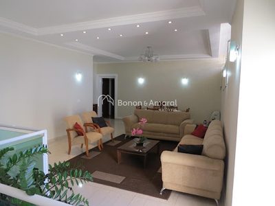 Casa, 3 quartos, 205 m² - Foto 3