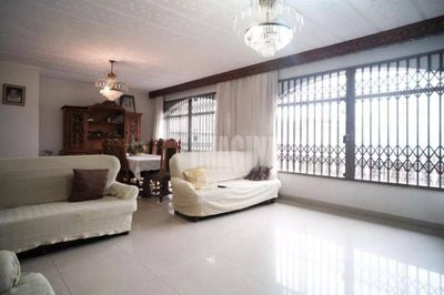 Sobrado, 6 quartos, 600 m² - Foto 1