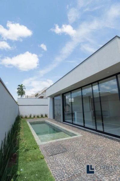 Casa, 3 quartos, 278 m² - Foto 4