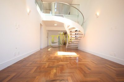 Apartamento, 3 quartos, 314 m² - Foto 1