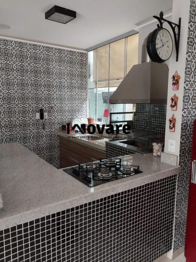 Casa, 3 quartos, 210 m² - Foto 1