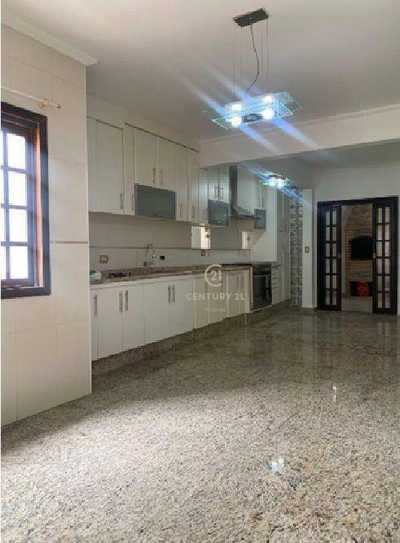 Casa, 3 quartos, 247 m² - Foto 2
