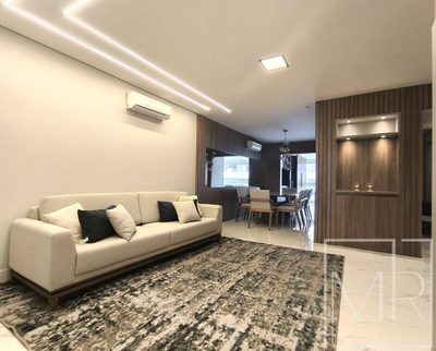 Apartamento, 3 quartos, 208 m² - Foto 1