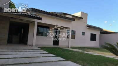 Casa, 3 quartos, 91 m² - Foto 1