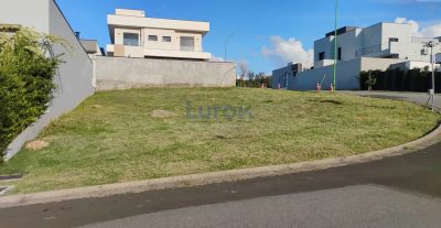 Terreno, 307 m² - Foto 1