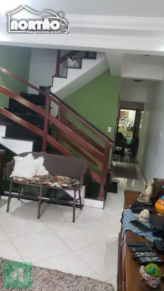 Casa, 3 quartos - Foto 2
