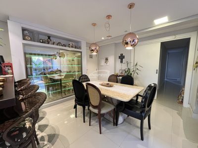 Apartamento, 3 quartos, 126 m² - Foto 1