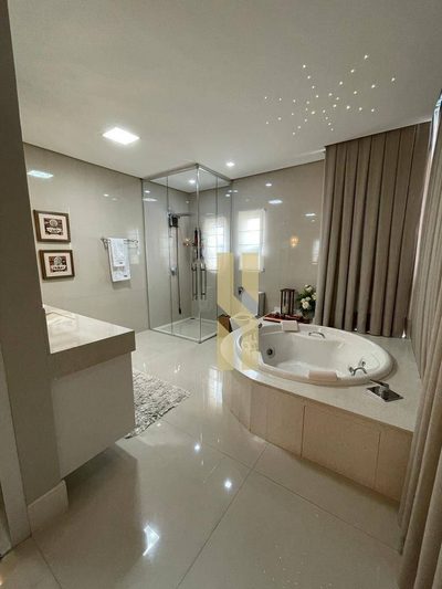 Apartamento, 3 quartos, 240 m² - Foto 4