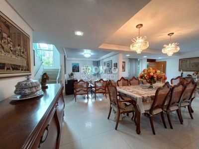 Casa, 5 quartos, 252 m² - Foto 4