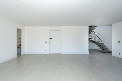 Cobertura, 3 quartos, 299 m² - Foto 2