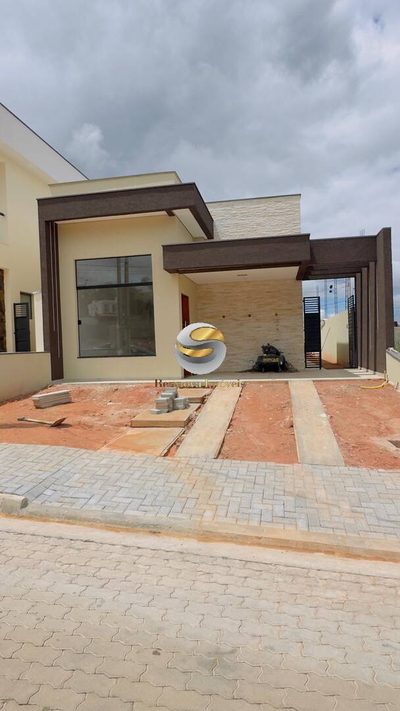 Casa, 3 quartos, 103 m² - Foto 1