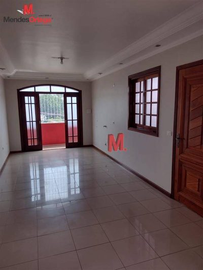 Casa, 3 quartos, 195 m² - Foto 3