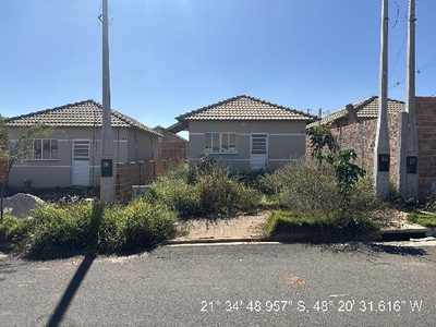 Casa, 2 quartos, 160 m² - Foto 1