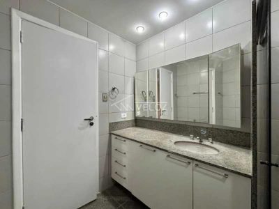 Apartamento, 3 quartos, 132 m² - Foto 1