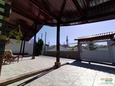 Casa, 4 quartos, 152 m² - Foto 1