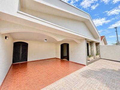 Casa, 3 quartos, 128 m² - Foto 1