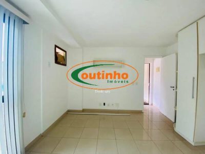 Cobertura, 3 quartos, 222 m² - Foto 1