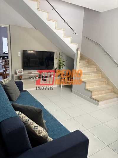 Sobrado, 2 quartos, 65 m² - Foto 1