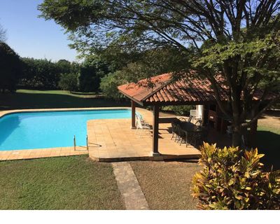 Casa, 4 quartos, 250 m² - Foto 1