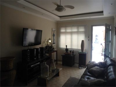 Sobrado, 3 quartos, 125 m² - Foto 2