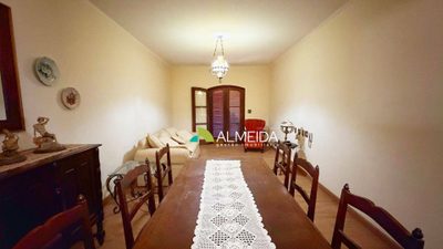 Casa, 4 quartos, 353 m² - Foto 2