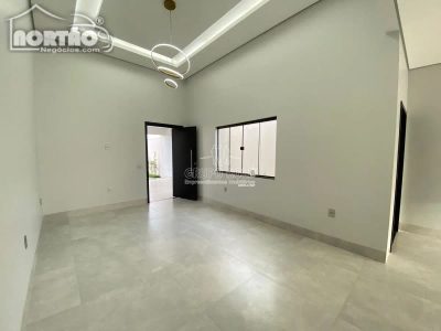 Casa, 3 quartos, 160 m² - Foto 2
