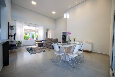 Casa, 3 quartos, 250 m² - Foto 3