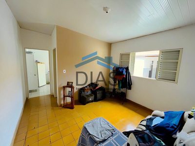 Casa, 3 quartos, 251 m² - Foto 2